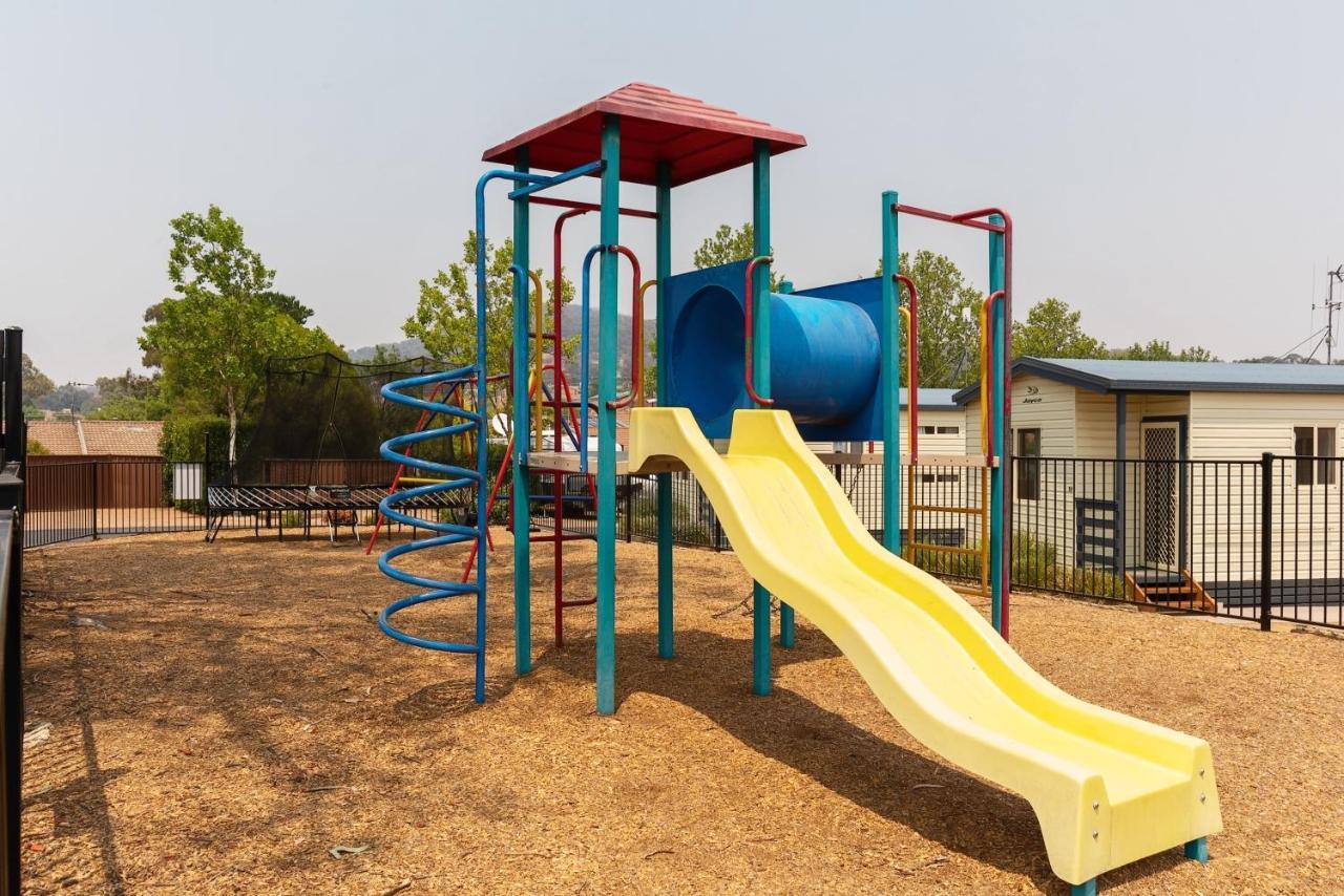Crestview Tourist Park Queanbeyan Exterior foto