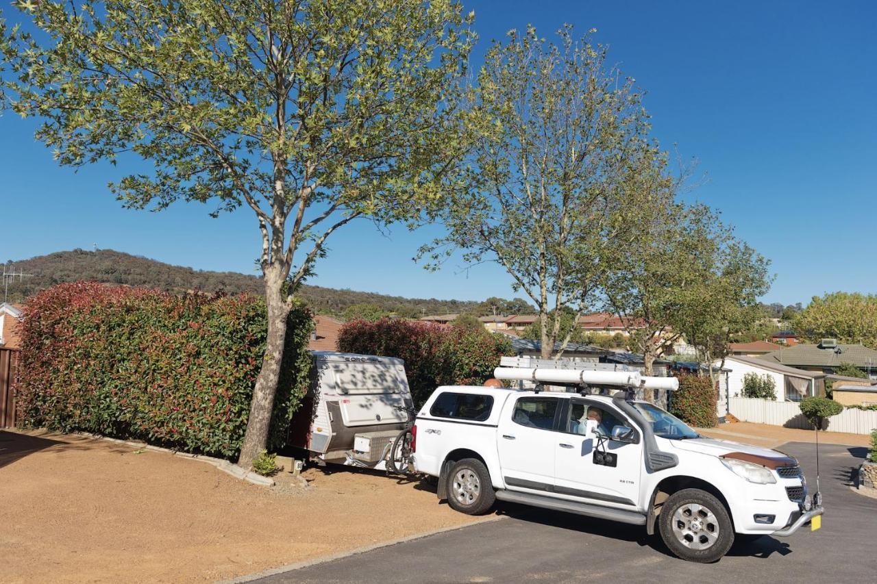 Crestview Tourist Park Queanbeyan Exterior foto