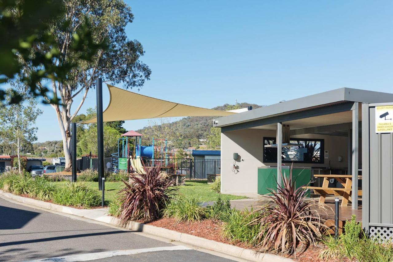 Crestview Tourist Park Queanbeyan Exterior foto